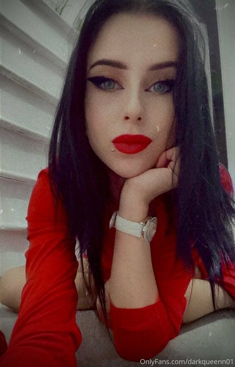 Foto desnuda filtrada de OnlyFans de Darkqueenn01