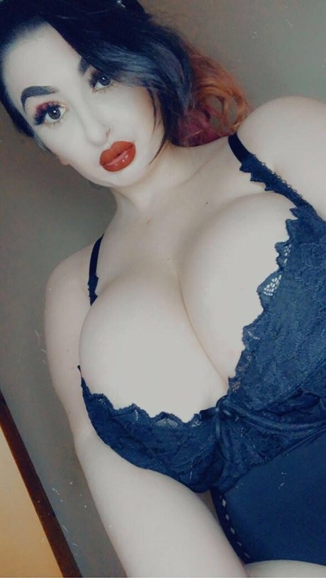Foto desnuda filtrada de OnlyFans de Milkywilky