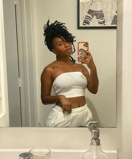 Imani Hakim
