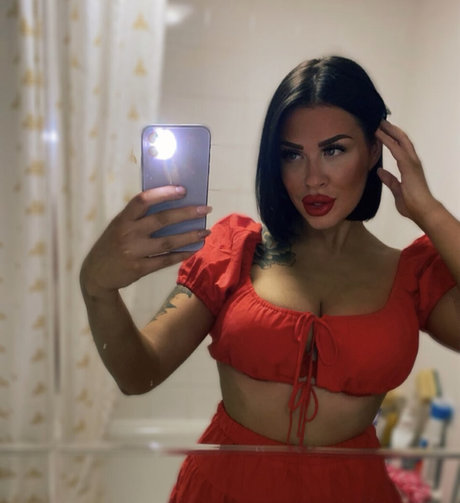 Foto desnuda filtrada de OnlyFans de Courtney Luck