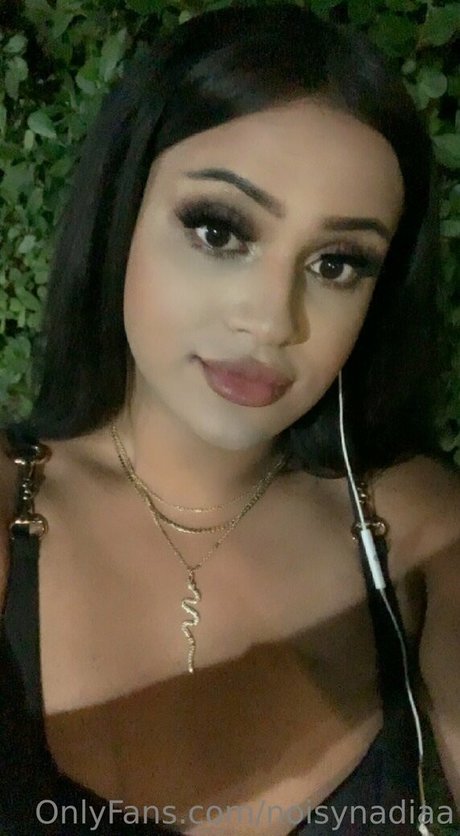 Foto desnuda filtrada de OnlyFans de Noisynadiaa