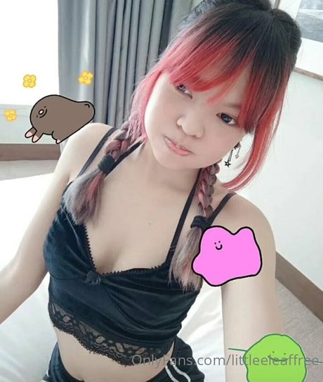 Foto desnuda filtrada de OnlyFans de Littleeleaffree
