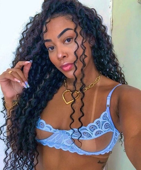 Cynthya Cybelle