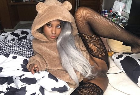Foto desnuda filtrada de OnlyFans de Bitesizedbrat