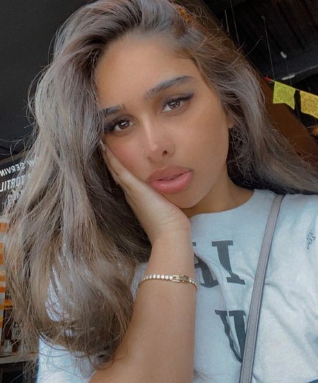Therealmeghnaa