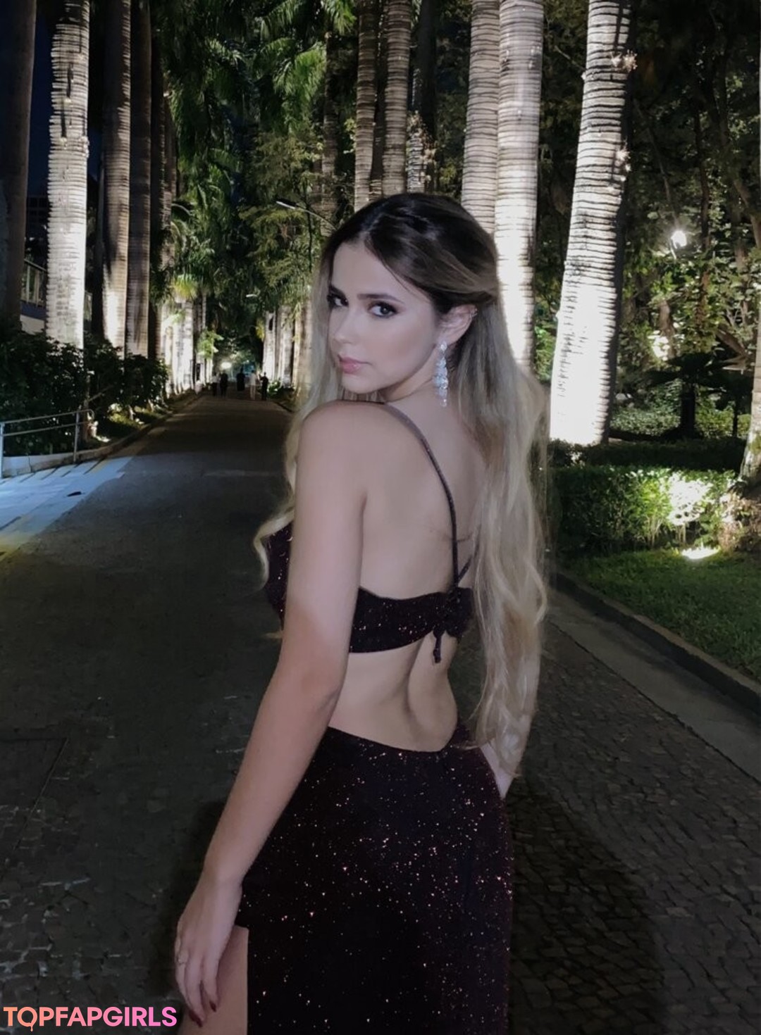 Foto desnuda filtrada de OnlyFans de Daniella Chechia #21 Foto desnuda filtrada de OnlyFans de Daniella Chechia #21