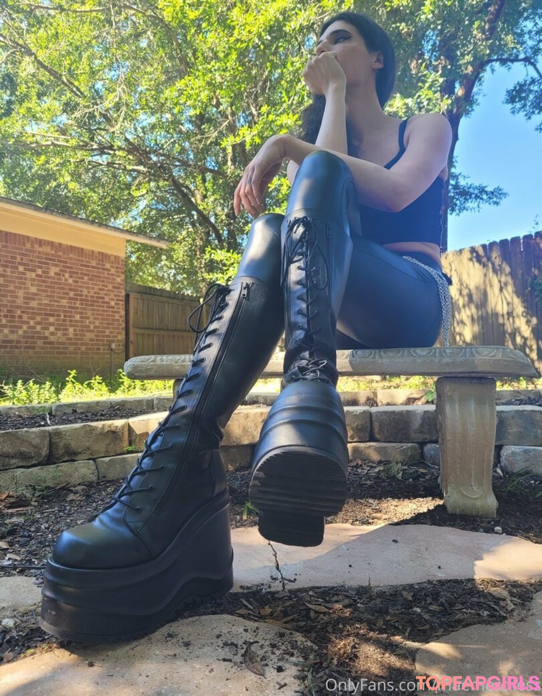 Foto desnuda filtrada de OnlyFans de Maemerciless #149 Foto desnuda filtrada de OnlyFans de Maemerciless #149