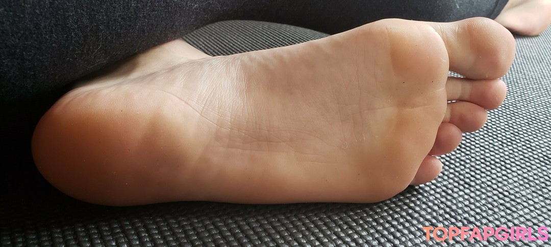 Foto desnuda filtrada de OnlyFans de Maemerciless #69 Foto desnuda filtrada de OnlyFans de Maemerciless #69