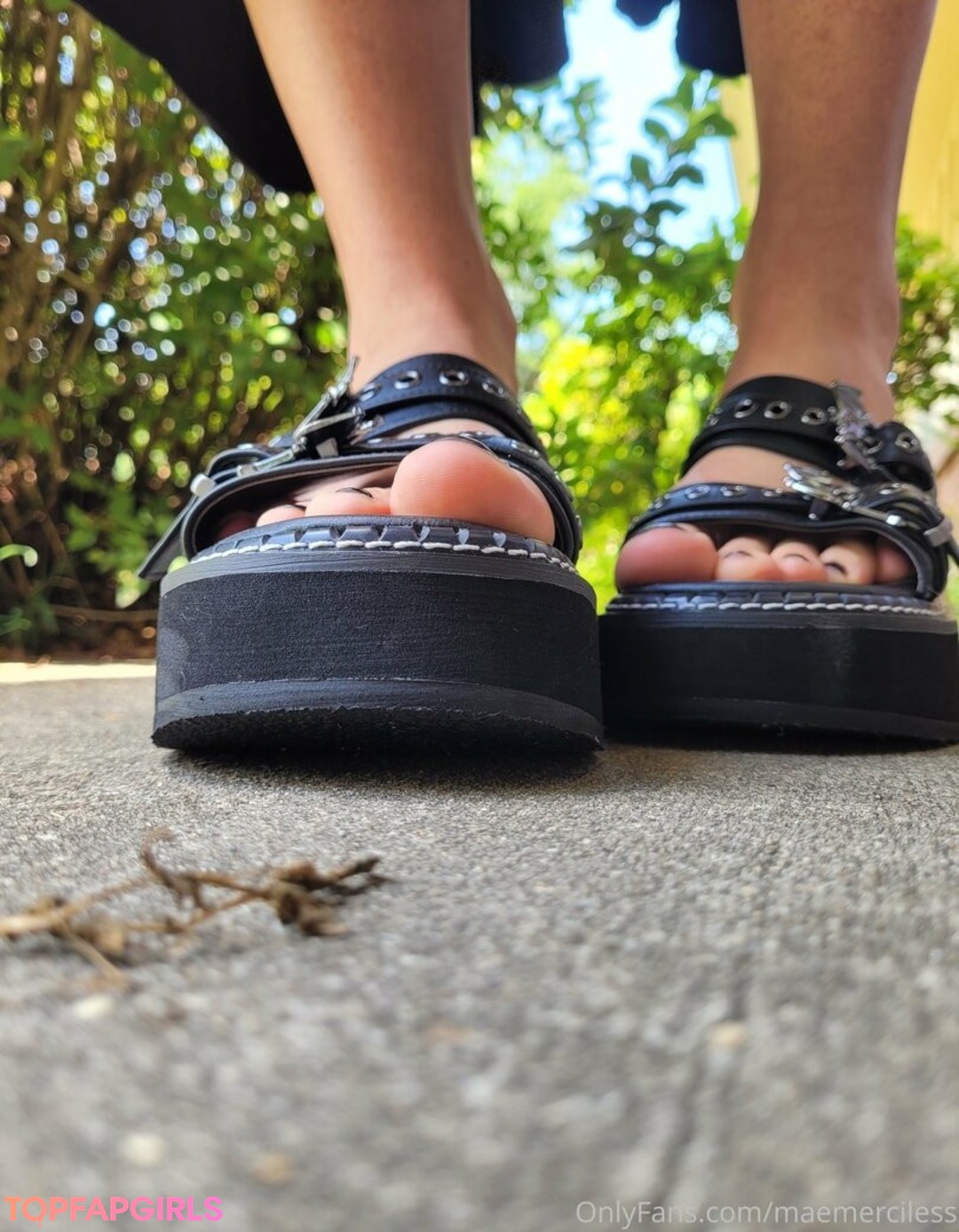 Foto desnuda filtrada de OnlyFans de Maemerciless #84 Foto desnuda filtrada de OnlyFans de Maemerciless #84