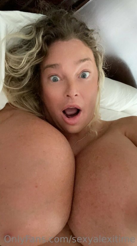 Foto desnuda filtrada de OnlyFans de Sexyalexitime