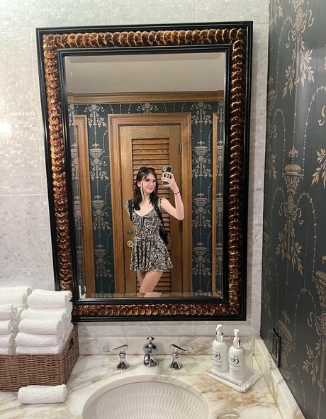 Foto desnuda filtrada de OnlyFans de Selflovemary