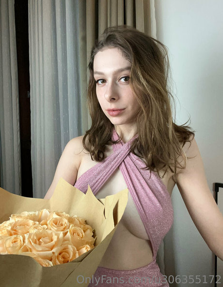 Foto desnuda filtrada de OnlyFans de Yourjenny