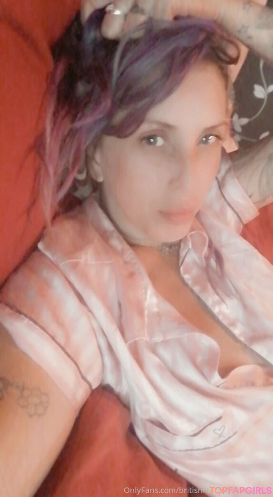 Foto desnuda filtrada de OnlyFans de Britishmumanddaughter #9 Foto desnuda filtrada de OnlyFans de Britishmumanddaughter #9