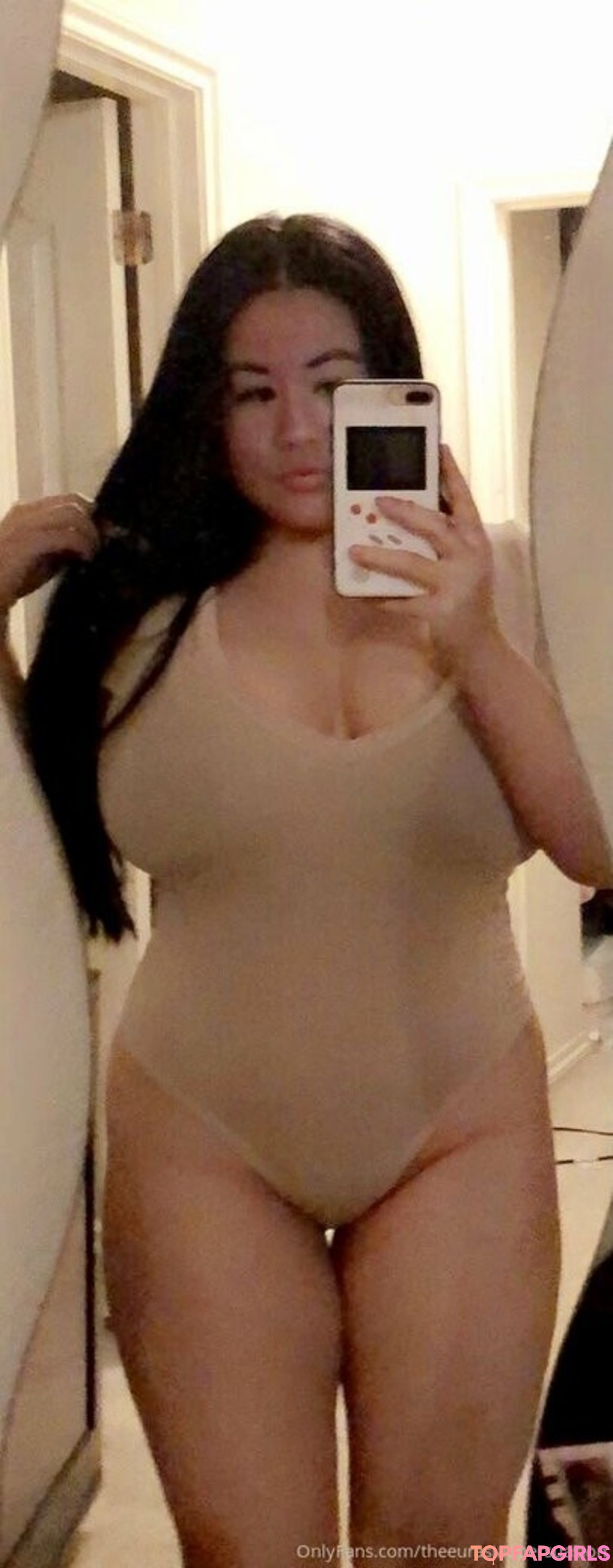 Foto desnuda filtrada de OnlyFans de Theeurasianpersuasion #195 Foto desnuda filtrada de OnlyFans de Theeurasianpersuasion #195