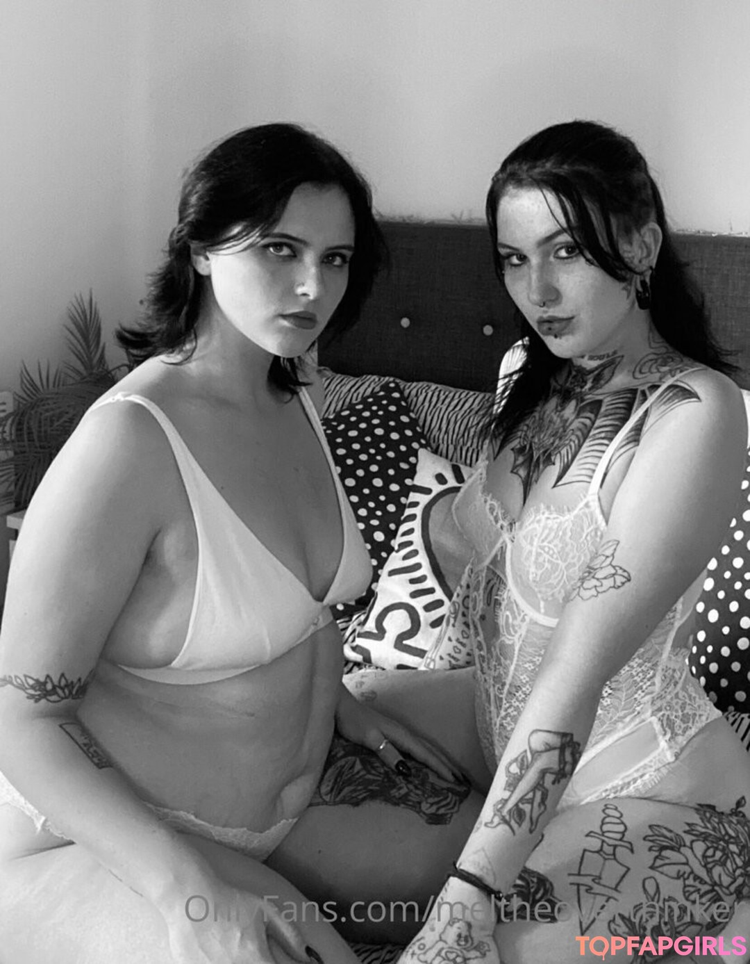 Foto desnuda filtrada de OnlyFans de Meltheoverthinker #21 Foto desnuda filtrada de OnlyFans de Meltheoverthinker #21