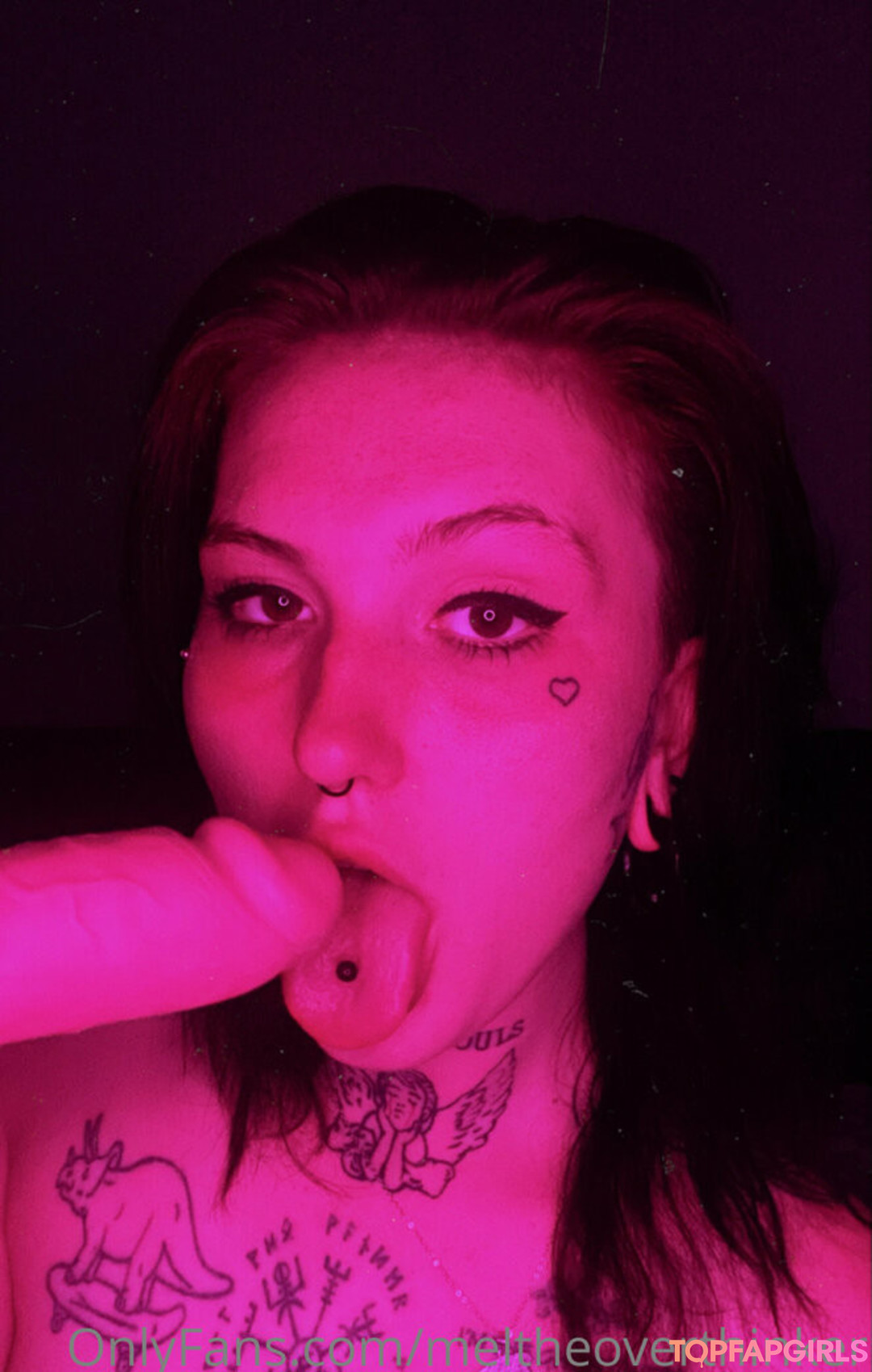 Foto desnuda filtrada de OnlyFans de Meltheoverthinker #3 Foto desnuda filtrada de OnlyFans de Meltheoverthinker #3