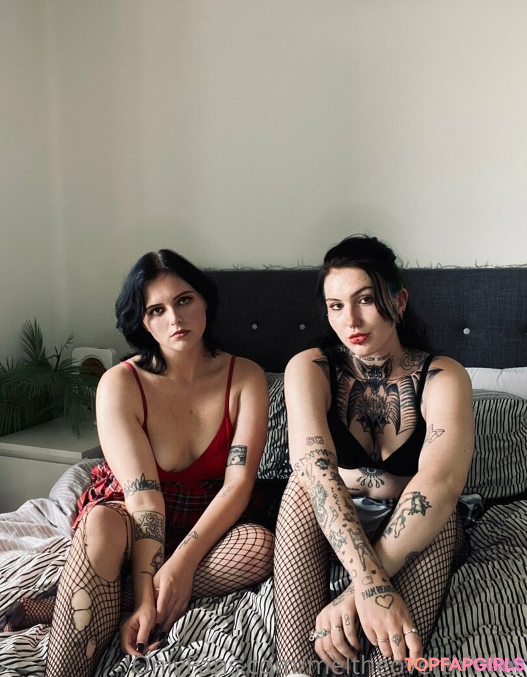 Foto desnuda filtrada de OnlyFans de Meltheoverthinker #55 Foto desnuda filtrada de OnlyFans de Meltheoverthinker #55