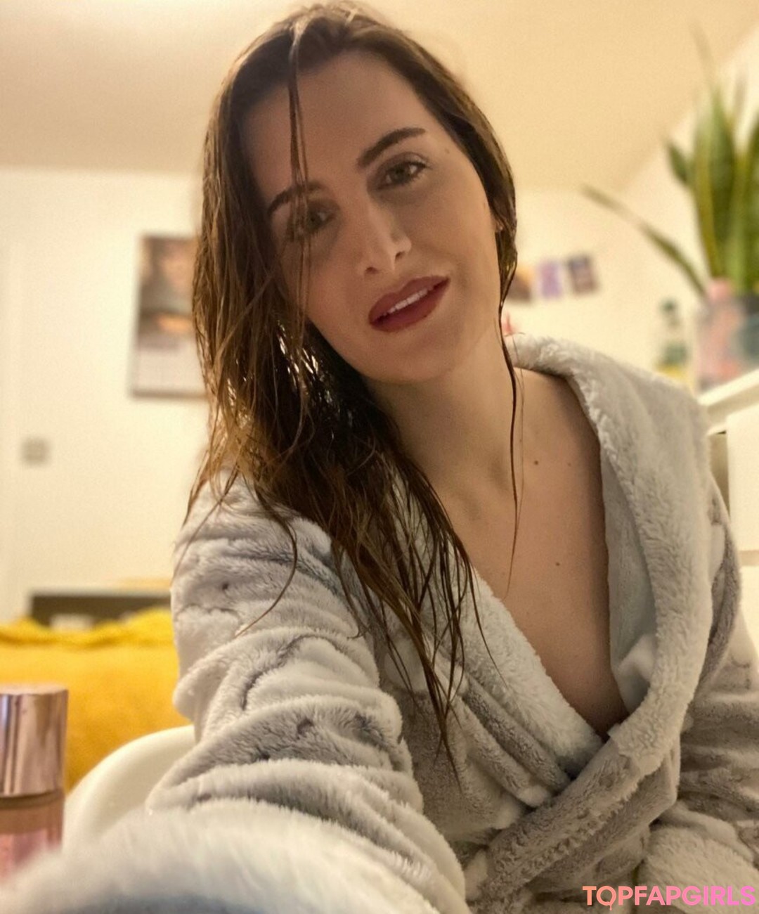 Foto desnuda filtrada de OnlyFans de Britishmeghanspice #14 Foto desnuda filtrada de OnlyFans de Britishmeghanspice #14