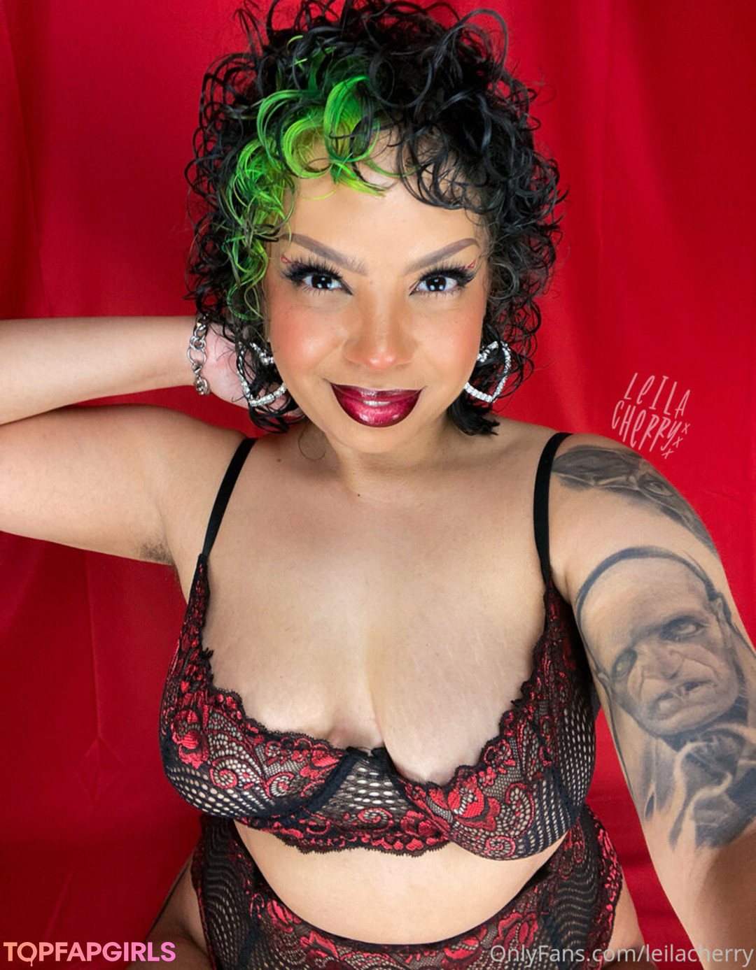 Foto desnuda filtrada de OnlyFans de Leilacherry #16 Foto desnuda filtrada de OnlyFans de Leilacherry #16