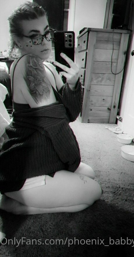 Foto desnuda filtrada de OnlyFans de Phoenixbabbyfree