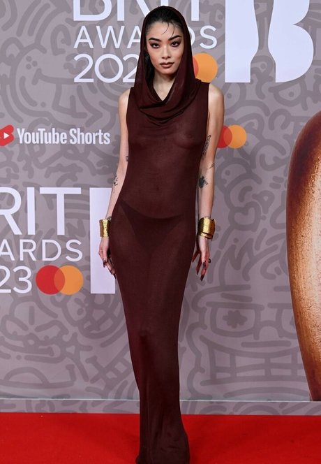 Rina Sawayama