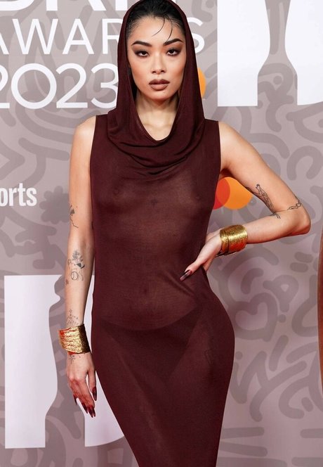 Rina Sawayama