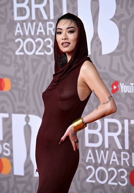 Rina Sawayama