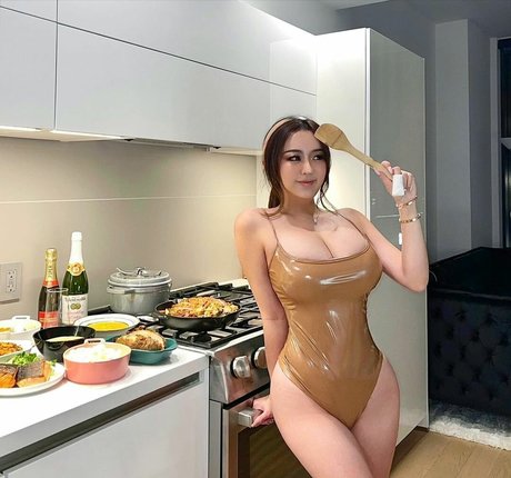 Rebecca Liu