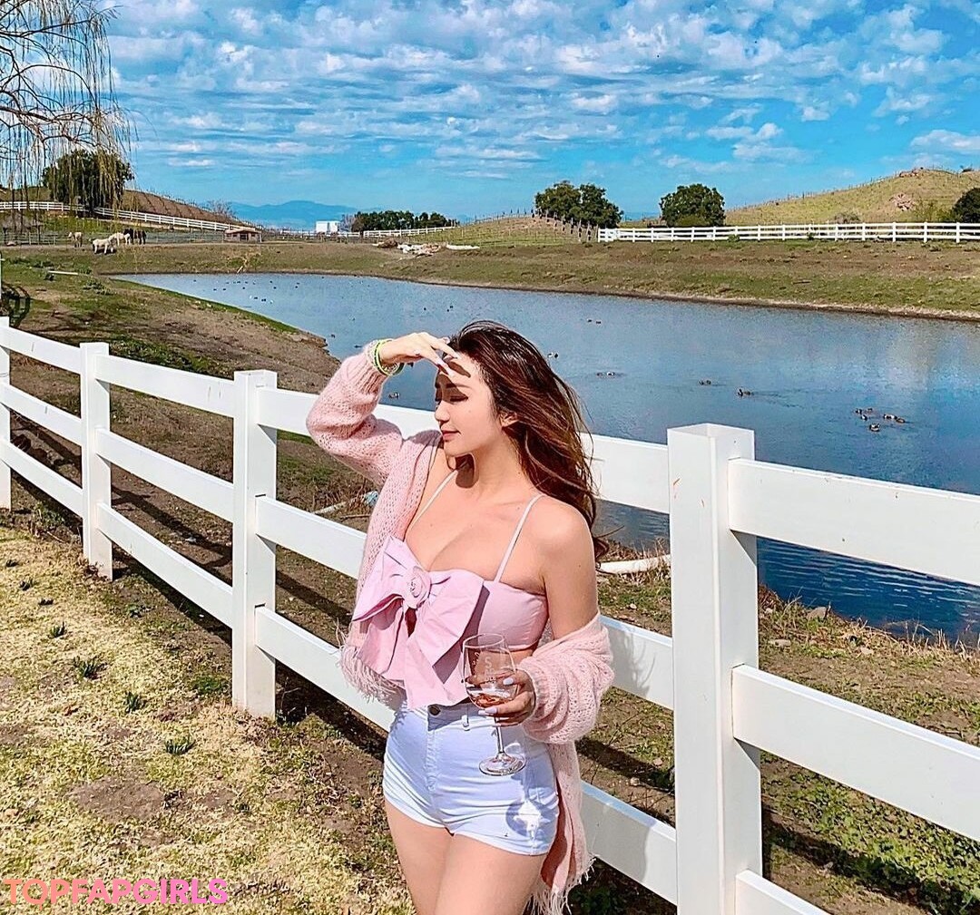 Foto desnuda filtrada de OnlyFans de Rebecca Liu #77 Foto desnuda filtrada de OnlyFans de Rebecca Liu #77