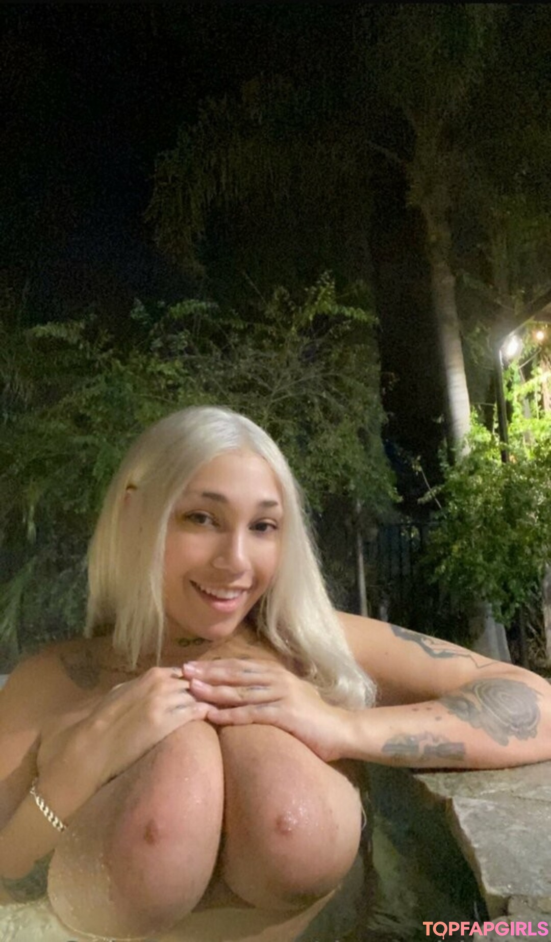 Foto desnuda filtrada de OnlyFans de Thegothbaby #2 Foto desnuda filtrada de OnlyFans de Thegothbaby #2