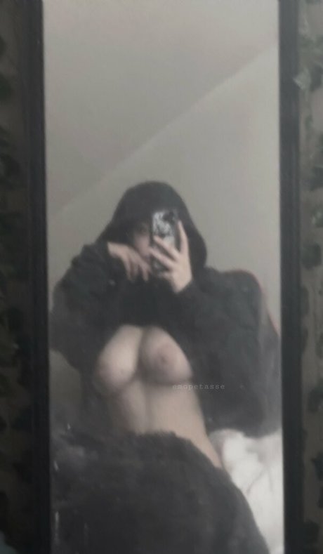 Emopetasse