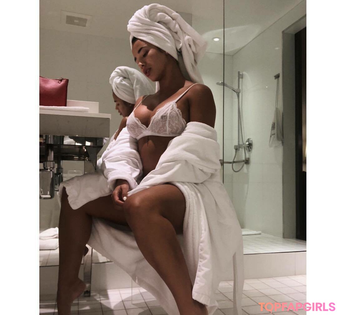 Foto desnuda filtrada de OnlyFans de Diana Levy #87 Foto desnuda filtrada de OnlyFans de Diana Levy #87