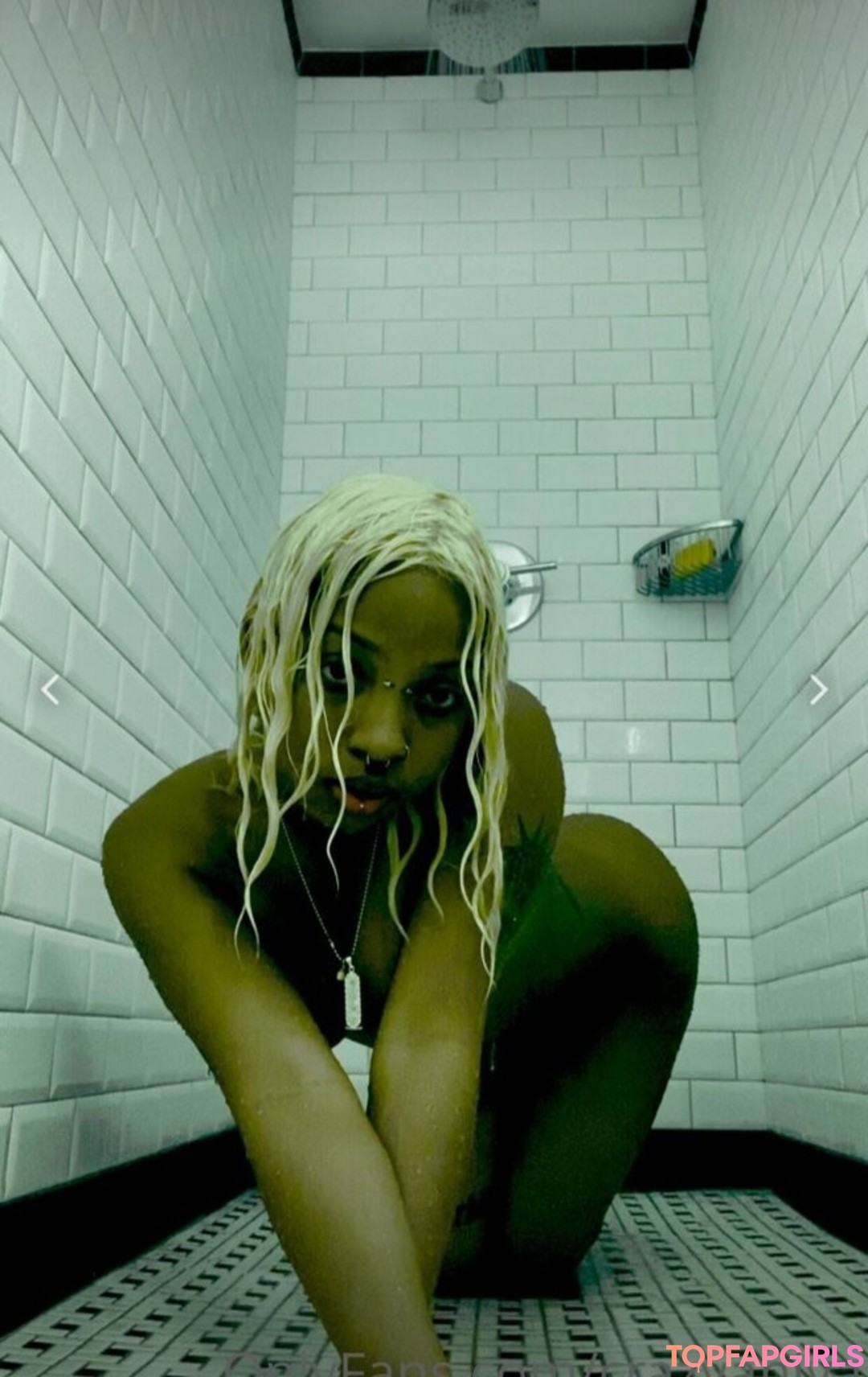 Foto desnuda filtrada de OnlyFans de Crazyaniya #3 Foto desnuda filtrada de OnlyFans de Crazyaniya #3