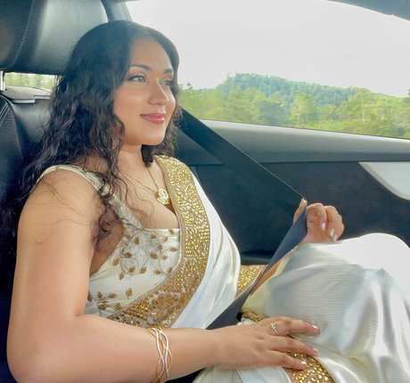 Nimesha Jayarathne