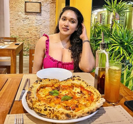 Nimesha Jayarathne