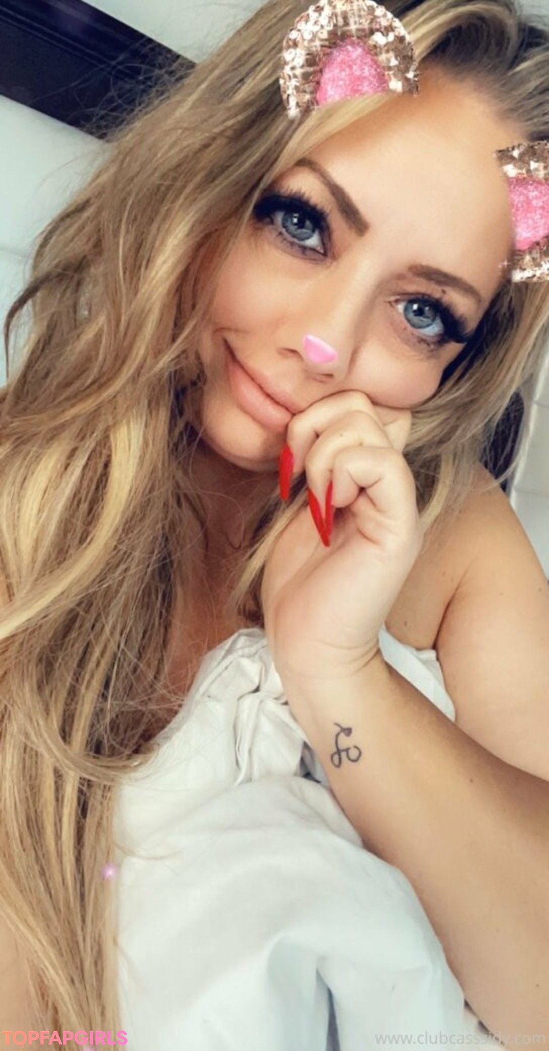 Foto desnuda filtrada de OnlyFans de Casssidyfree #78 Foto desnuda filtrada de OnlyFans de Casssidyfree #78