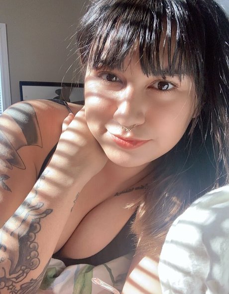 Foto desnuda filtrada de OnlyFans de Olliepov