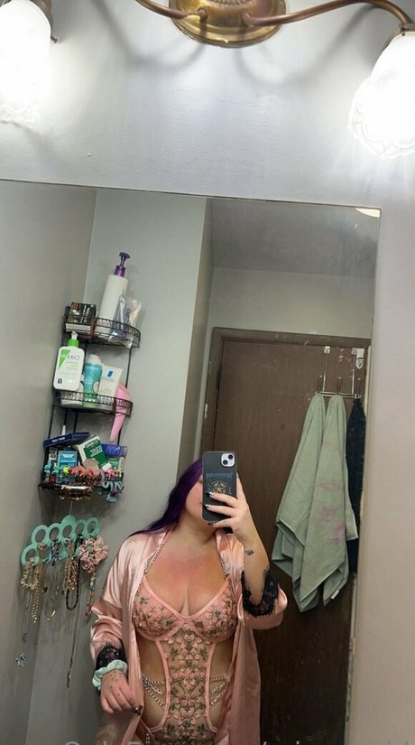 Miaaswrld