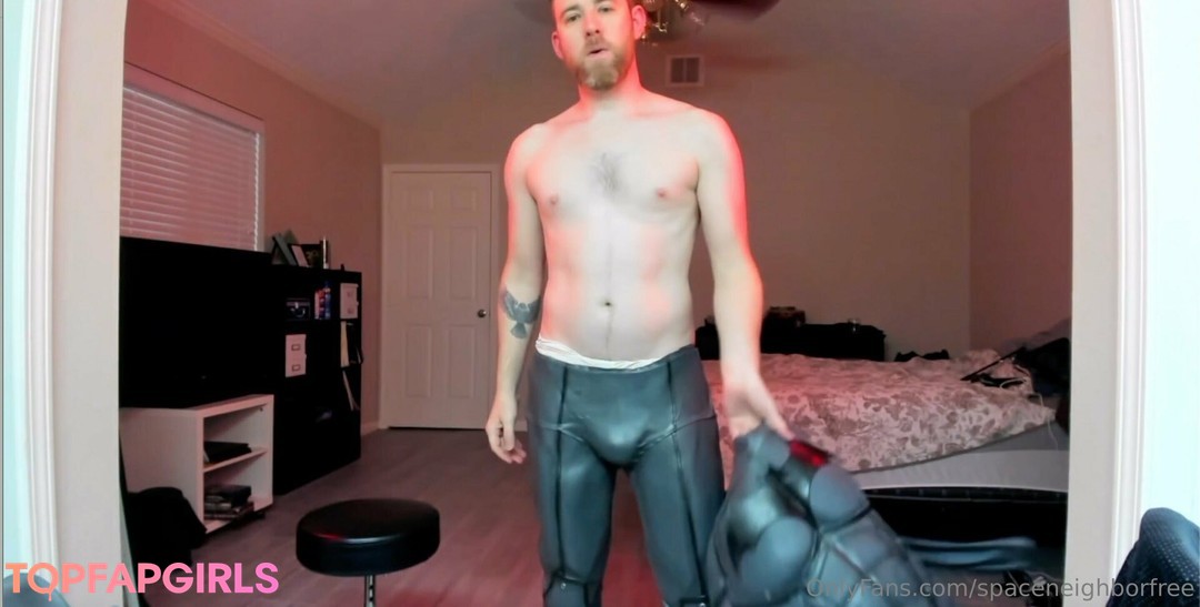 Foto desnuda filtrada de OnlyFans de Spaceneighborfree #30 Foto desnuda filtrada de OnlyFans de Spaceneighborfree #30