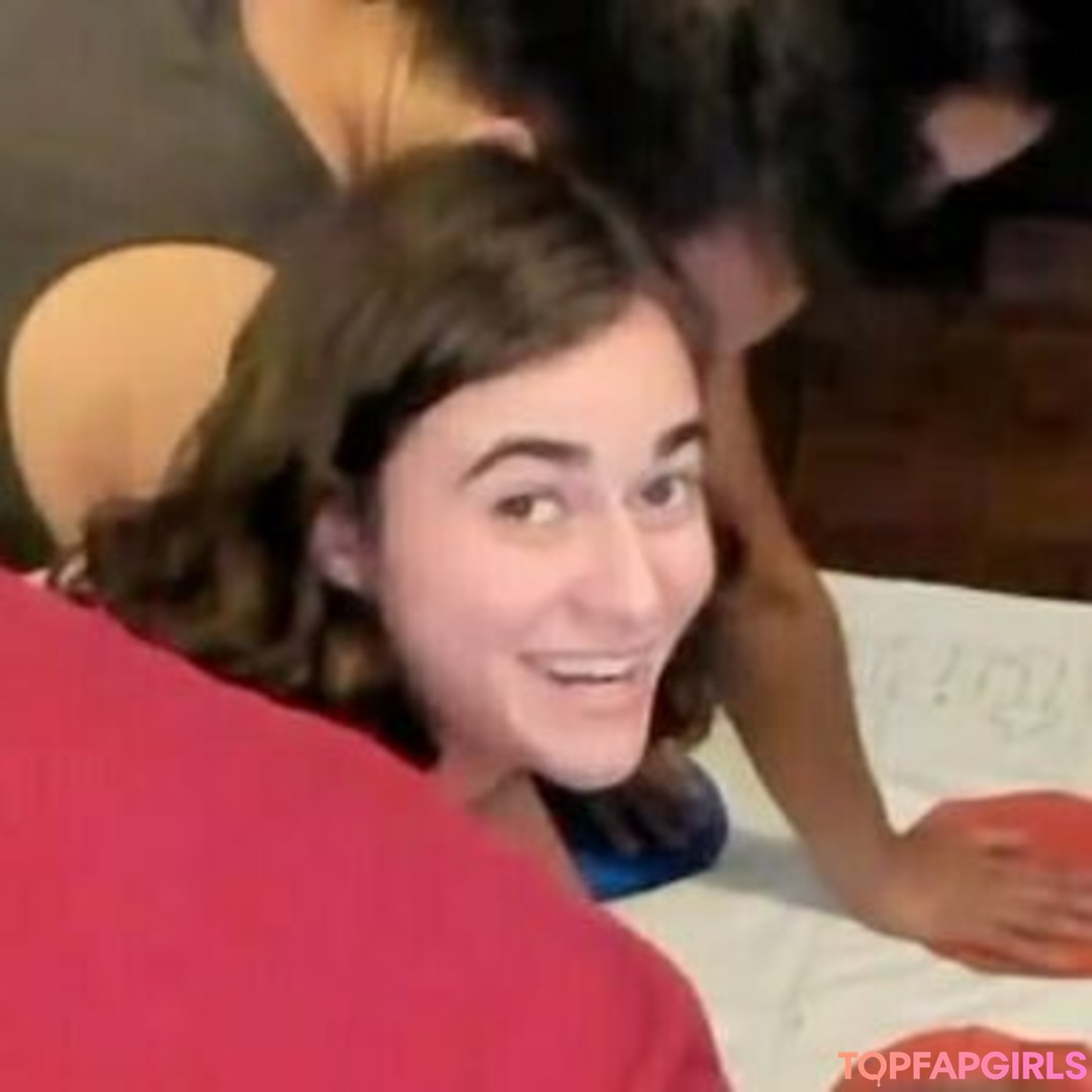 Foto desnuda filtrada de OnlyFans de Spaceneighborfree #32 Foto desnuda filtrada de OnlyFans de Spaceneighborfree #32