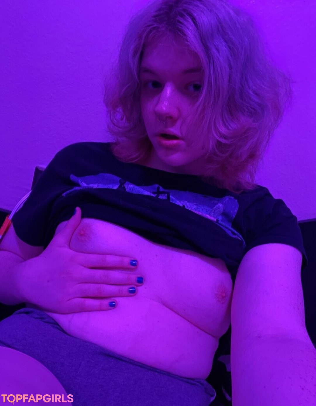 Foto desnuda filtrada de OnlyFans de Timesdawning #99 Foto desnuda filtrada de OnlyFans de Timesdawning #99