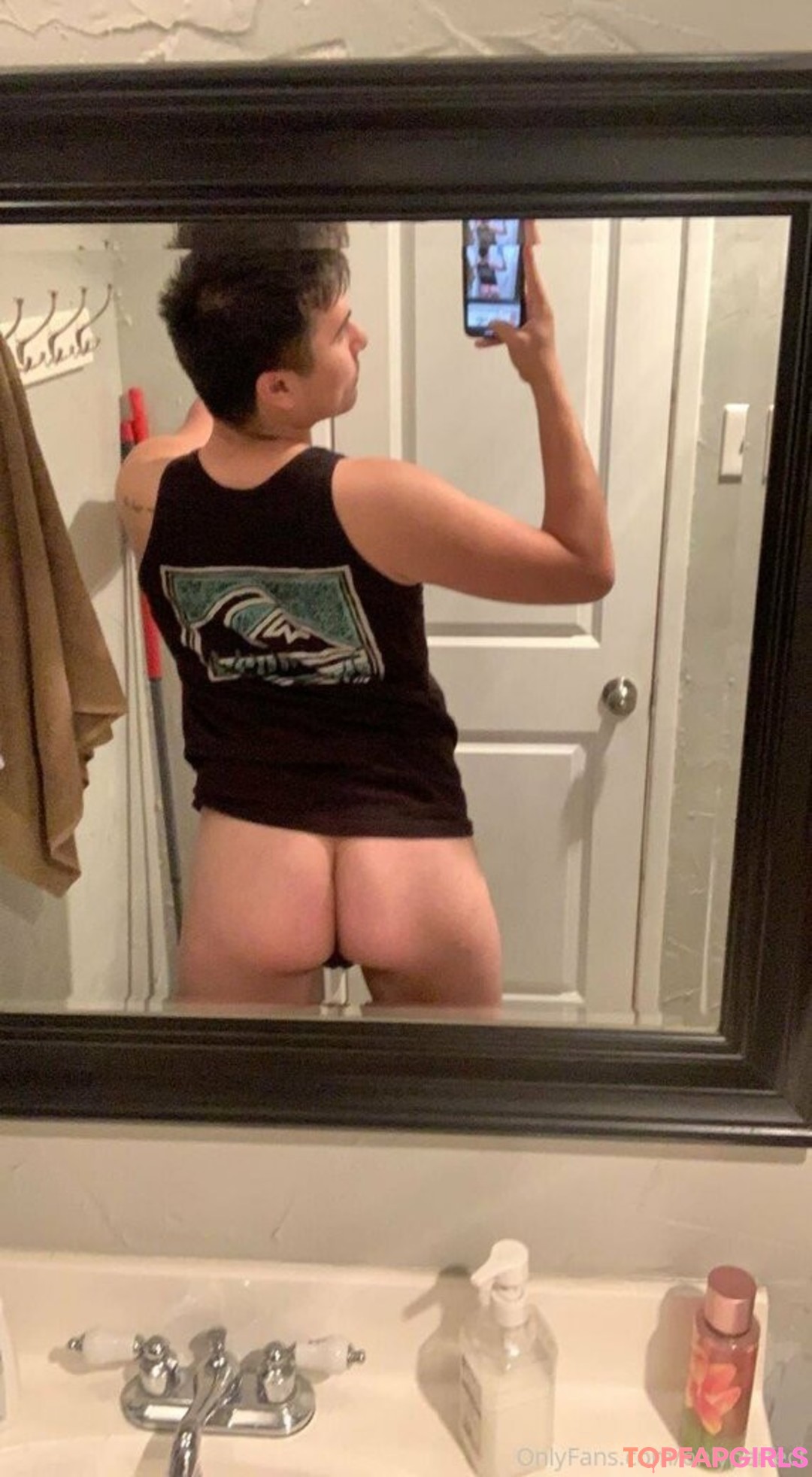 Foto desnuda filtrada de OnlyFans de Fabulousboyzs #68 Foto desnuda filtrada de OnlyFans de Fabulousboyzs #68