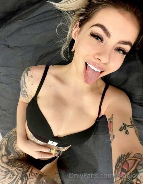 Foto desnuda filtrada de OnlyFans de Mallory