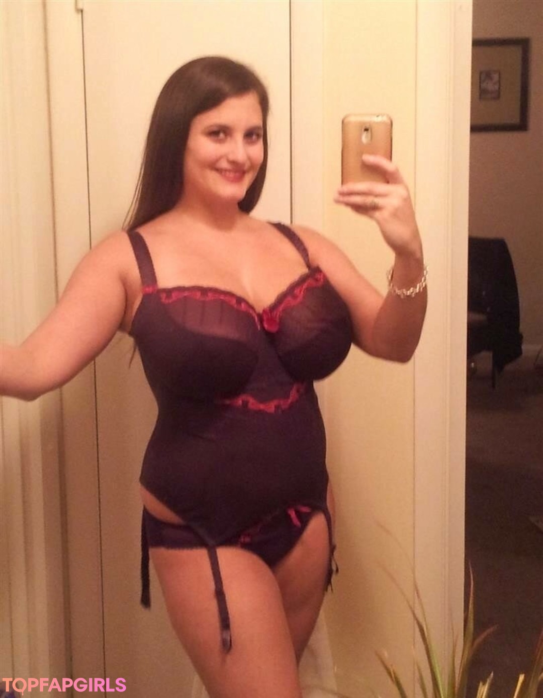 Foto desnuda filtrada de OnlyFans de Avery Harwood #337 Foto desnuda filtrada de OnlyFans de Avery Harwood #337