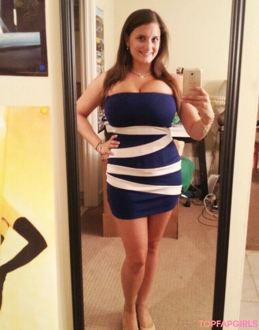 Foto desnuda filtrada de OnlyFans de Avery Harwood #442 Foto desnuda filtrada de OnlyFans de Avery Harwood #442