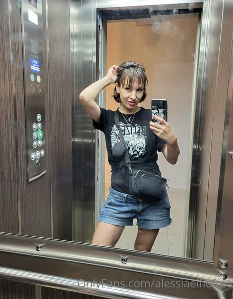 Alessiaelfiefree