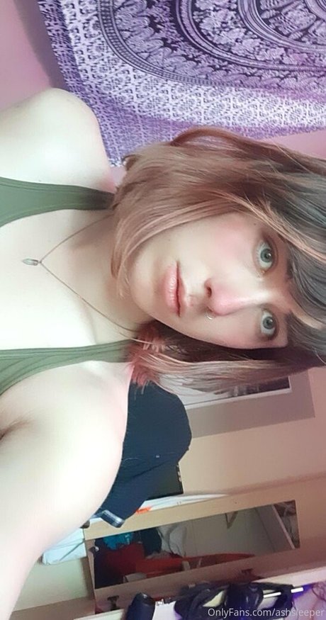 Foto desnuda filtrada de OnlyFans de Ashsleeper