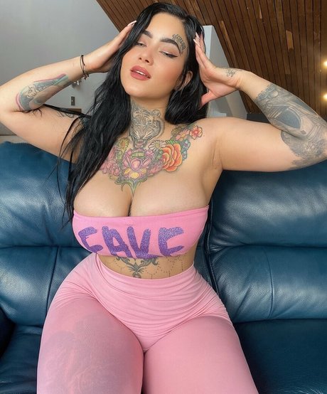Foto desnuda filtrada de OnlyFans de Nyablutv