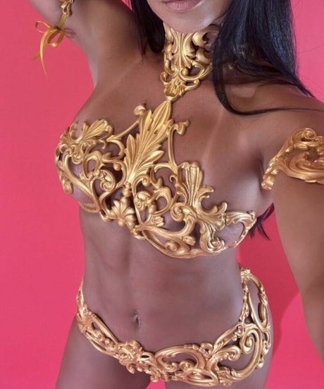 Daniela Laura