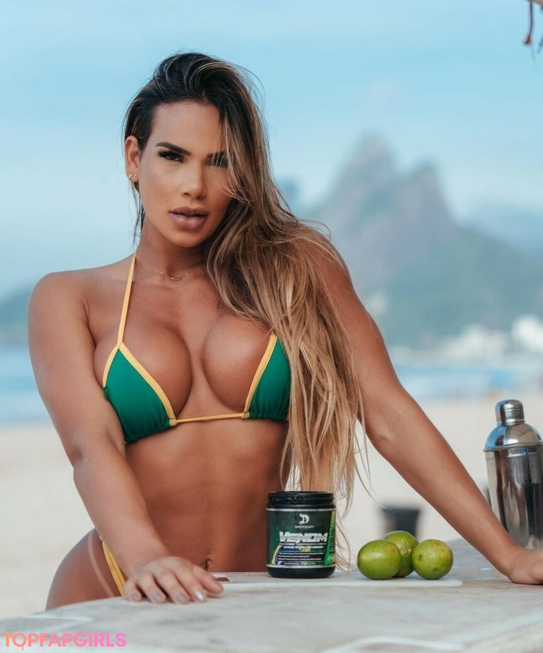 Foto desnuda filtrada de OnlyFans de Patricia Parada #23 Foto desnuda filtrada de OnlyFans de Patricia Parada #23